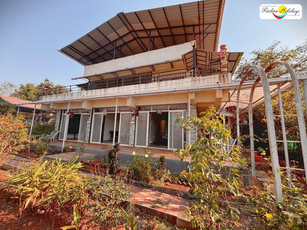 Private pool villa near pune for couples